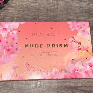 Lunar Beauty Nude Prism Color Palette